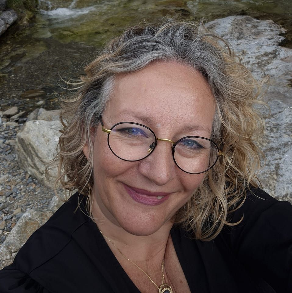  Patricia Iven